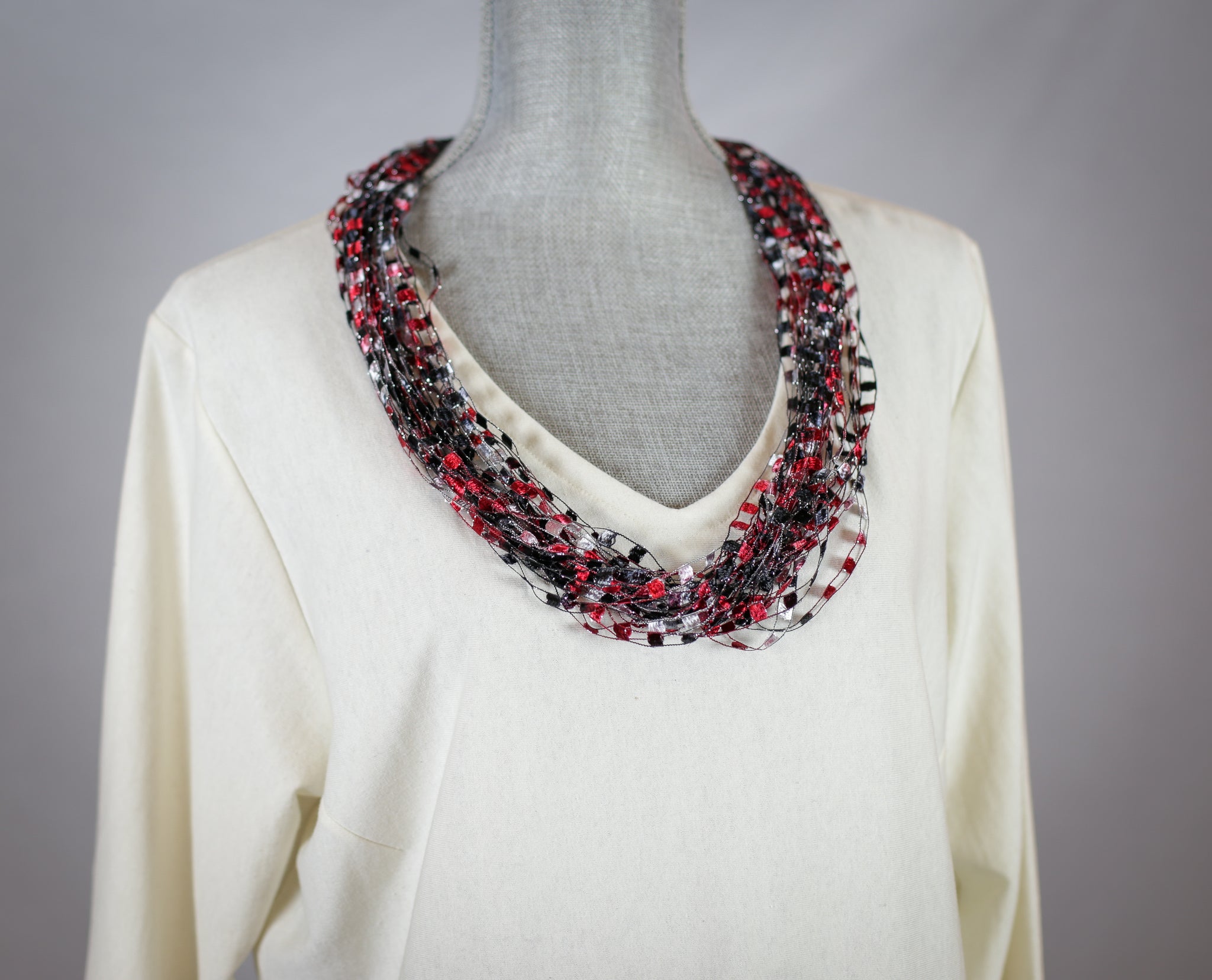 Macy's scarf type seed beaded necklace red/blue NWT | eBay